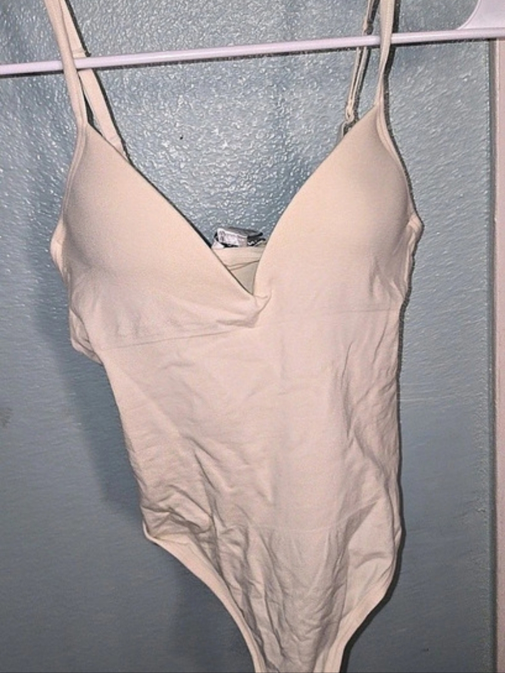 Fashion Nova Serenity Sculpted Seamless Bodysuit Cream Bodysuit Size Medium NWT